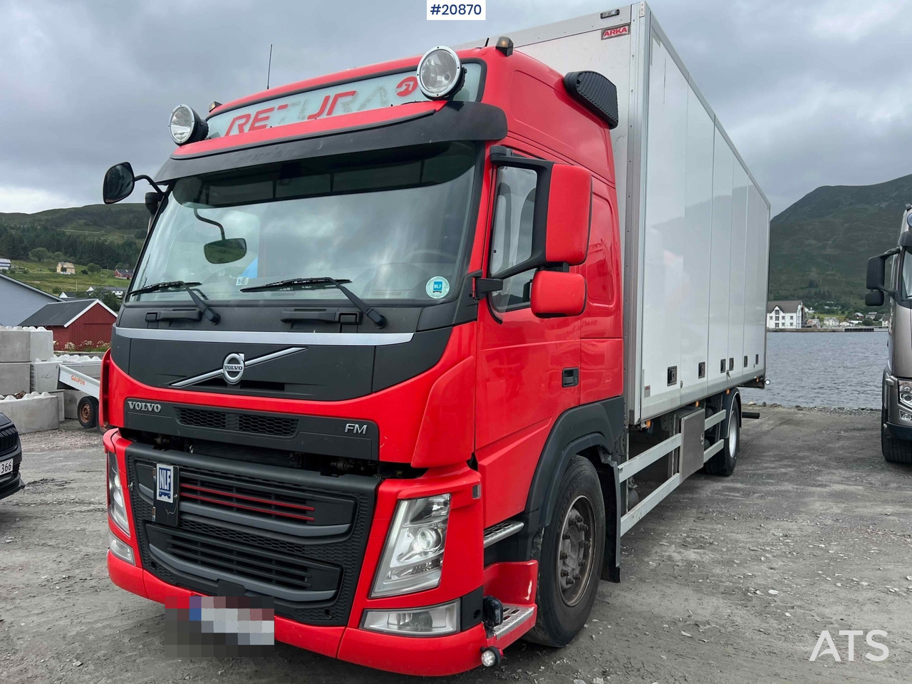 Volvo FM 330 - بصندوق مغلق شاحنة: صور 2 Volvo FM 330 - بصندوق مغلق شاحنة: صور 2