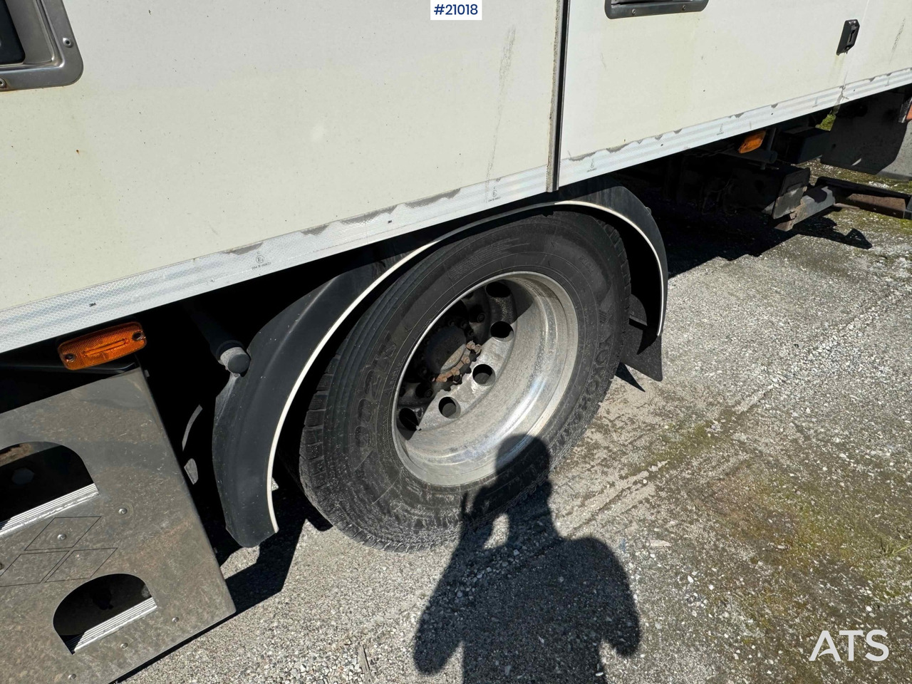 بصندوق مغلق شاحنة Volvo FM 370: صور 19 بصندوق مغلق شاحنة Volvo FM 370: صور 19