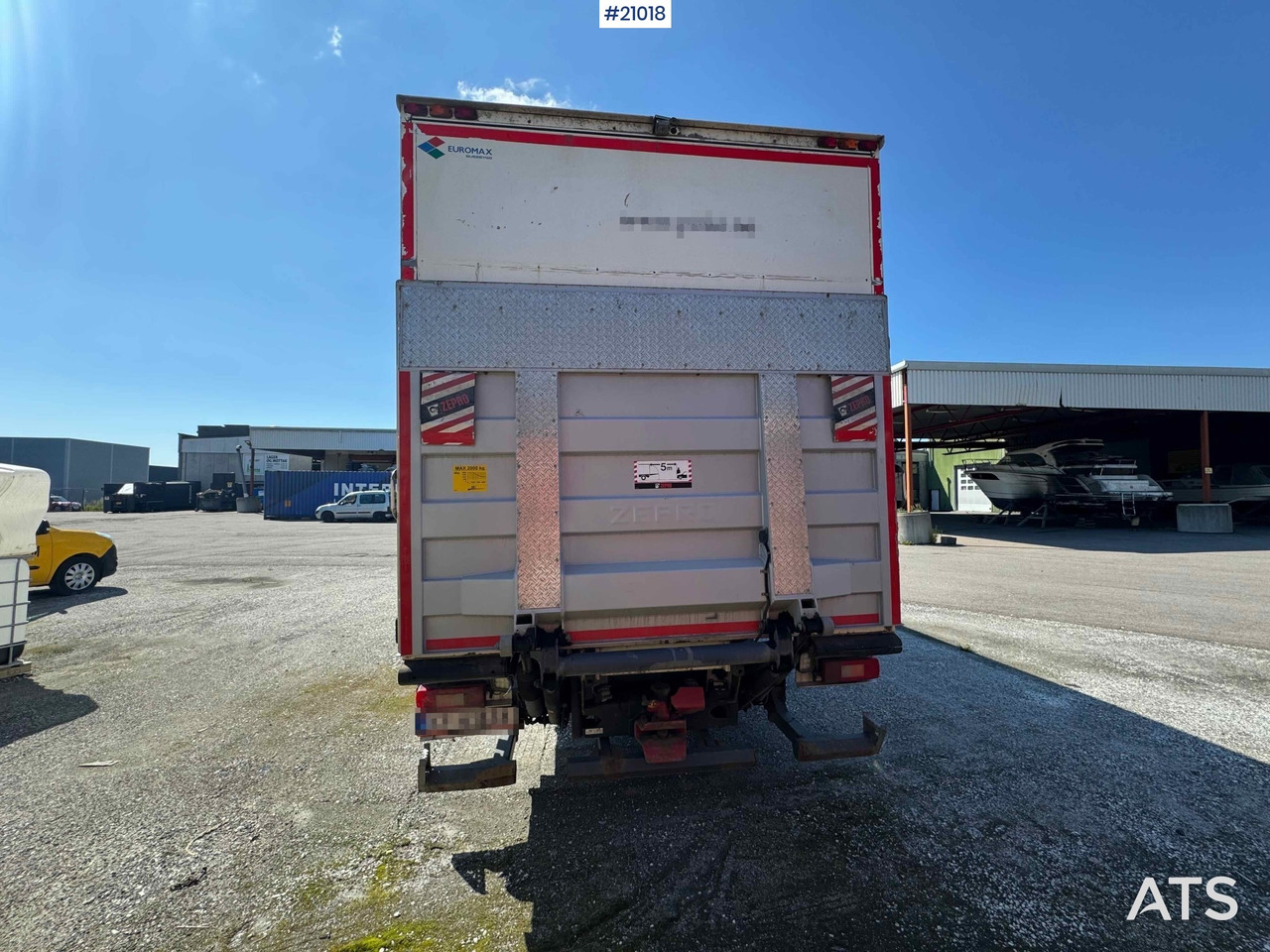 بصندوق مغلق شاحنة Volvo FM 370: صور 11 بصندوق مغلق شاحنة Volvo FM 370: صور 11