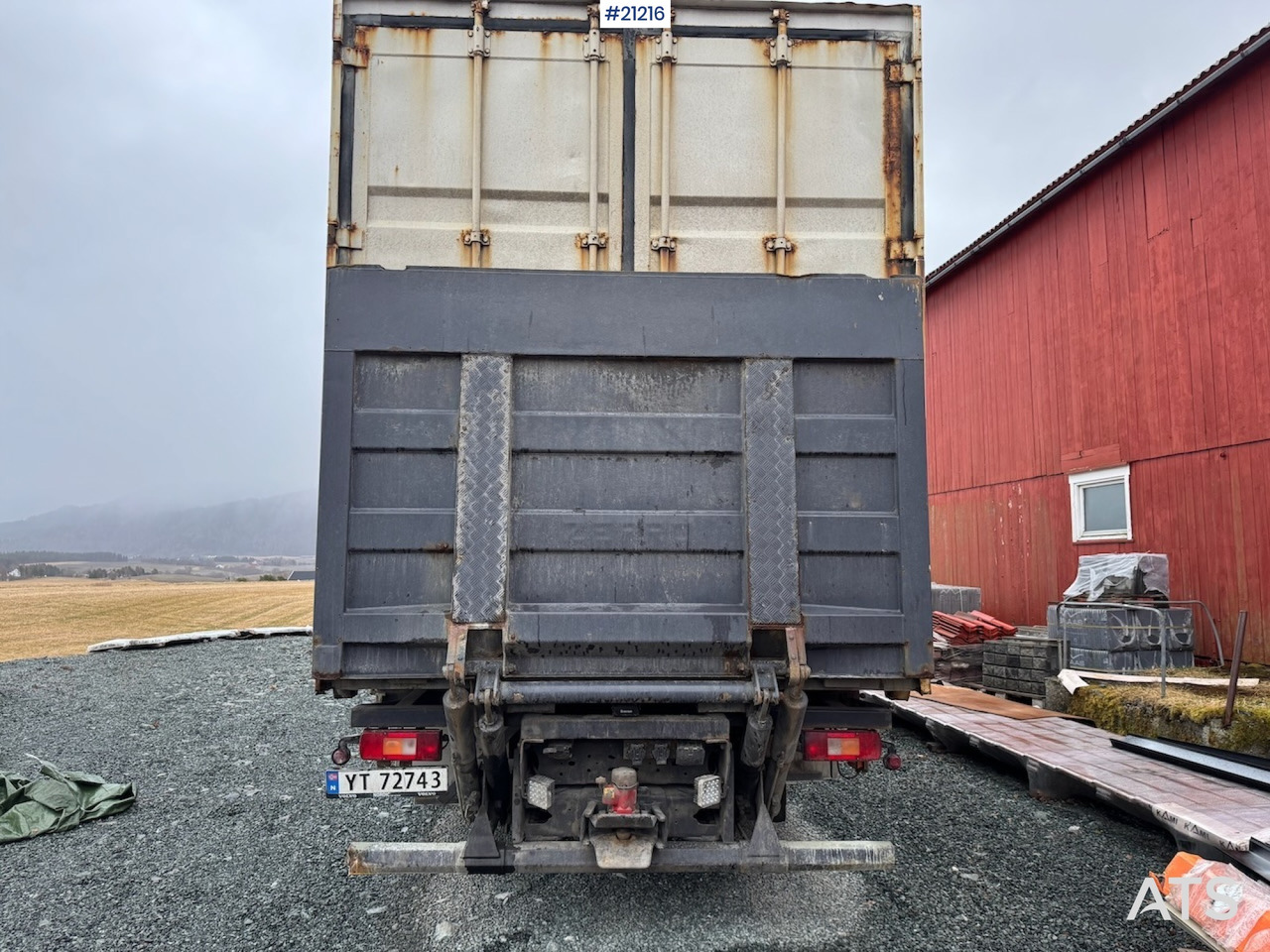 Volvo FM9 - بصندوق مغلق شاحنة: صور 5 Volvo FM9 - بصندوق مغلق شاحنة: صور 5