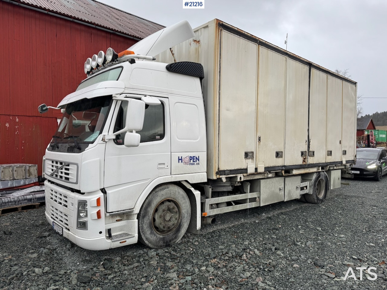 Volvo FM9 - بصندوق مغلق شاحنة: صور 1 Volvo FM9 - بصندوق مغلق شاحنة: صور 1