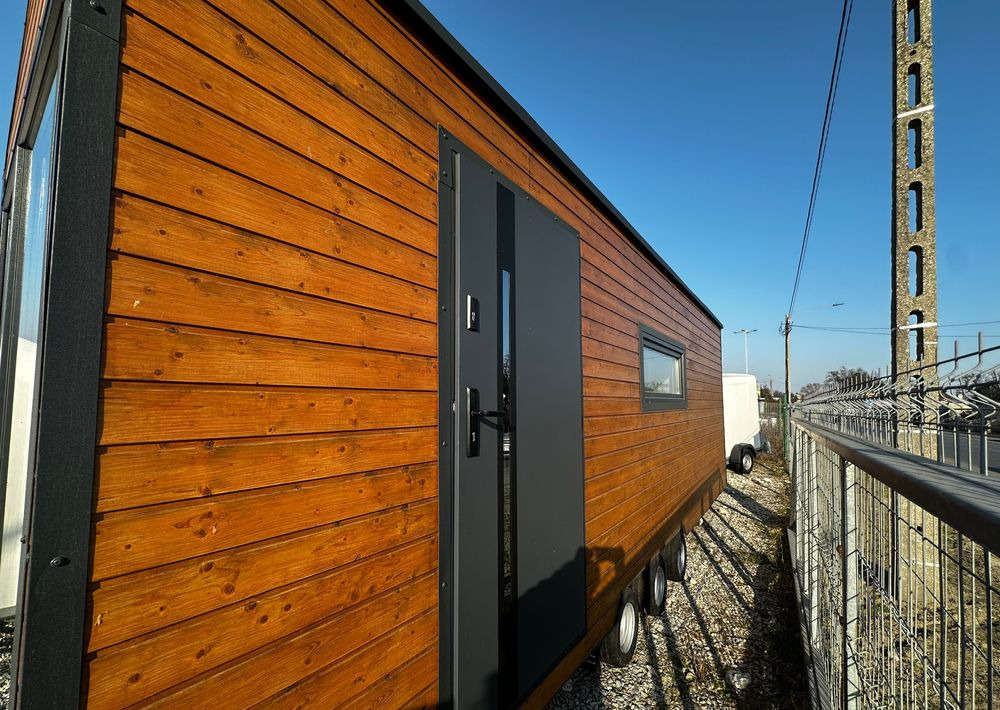 Boro Drewniany DOMEK MOBILNY na przyczepie 7,5m x 2,5m - كرفان سحب: صور 2 Boro Drewniany DOMEK MOBILNY na przyczepie 7,5m x 2,5m - كرفان سحب: صور 2