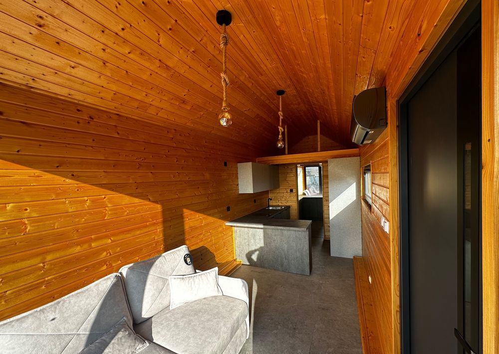 Boro Drewniany DOMEK MOBILNY na przyczepie 7,5m x 2,5m - كرفان سحب: صور 3 Boro Drewniany DOMEK MOBILNY na przyczepie 7,5m x 2,5m - كرفان سحب: صور 3