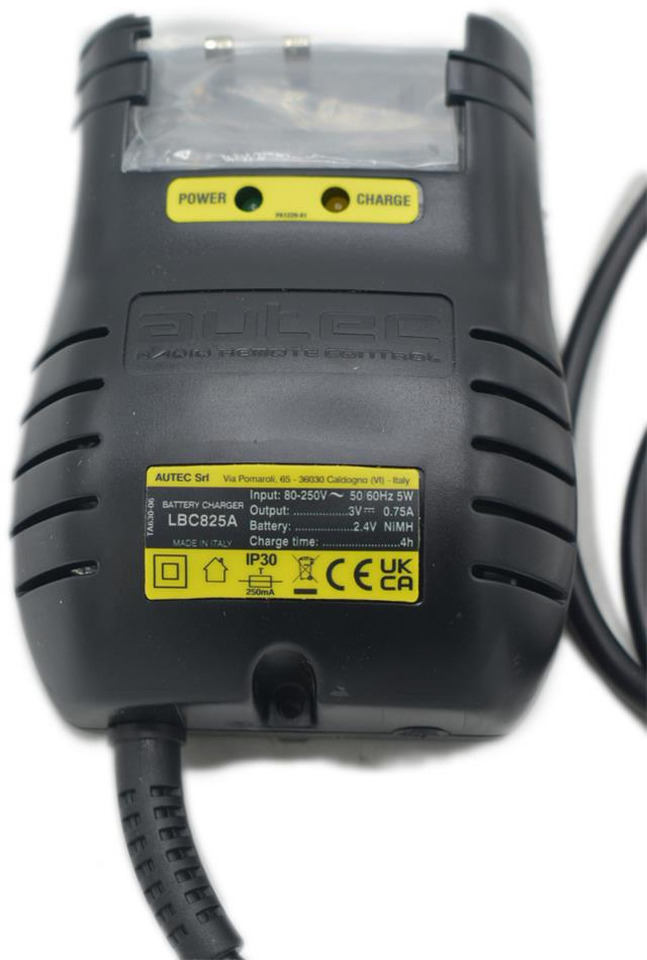 Autec original charger LBC825A - النظام الكهربائي - ونش كرين: صور 4 Autec original charger LBC825A - النظام الكهربائي - ونش كرين: صور 4