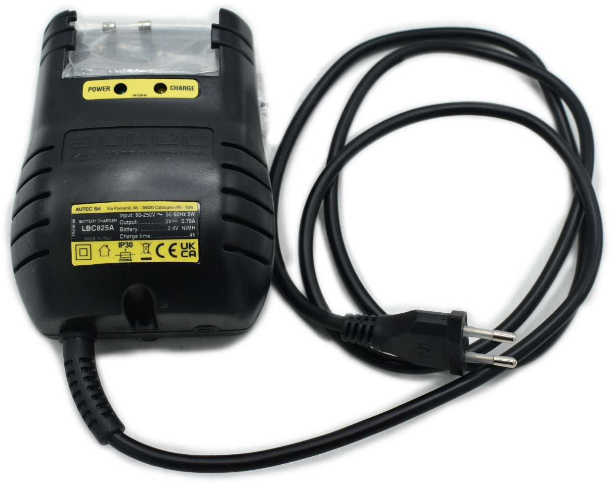 Autec original charger LBC825A - النظام الكهربائي - ونش كرين: صور 5 Autec original charger LBC825A - النظام الكهربائي - ونش كرين: صور 5