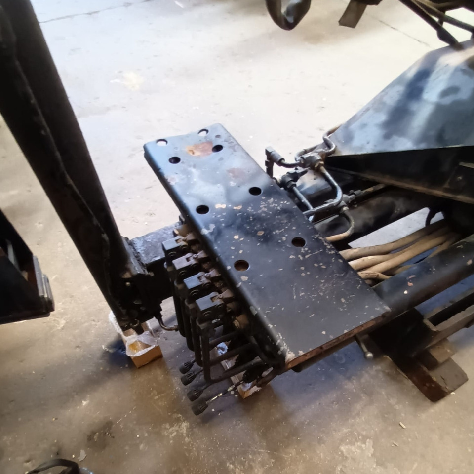 VALMAN 10060 AW - ونش كرين: صور 4 VALMAN 10060 AW - ونش كرين: صور 4