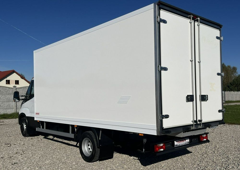 Iveco Daily 72C18 3.0/180KM Kontener 10-palet Ładowność-4000kg - بصندوق مغلق شاحنة: صور 4 Iveco Daily 72C18 3.0/180KM Kontener 10-palet Ładowność-4000kg - بصندوق مغلق شاحنة: صور 4