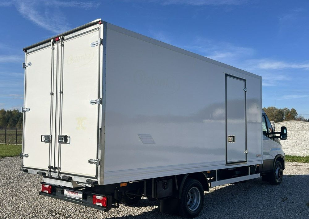 Iveco Daily - الشاحنات الصغيرة صندوق مغلق: صور 2 Iveco Daily - الشاحنات الصغيرة صندوق مغلق: صور 2