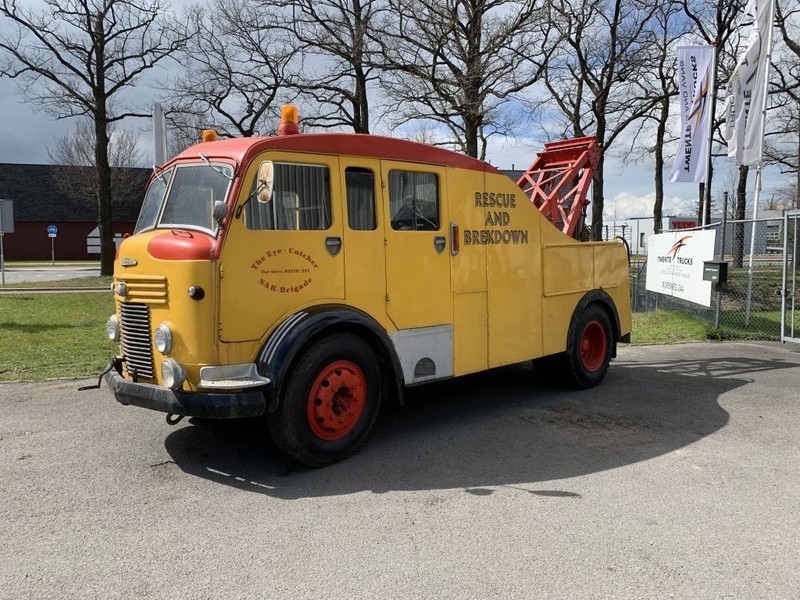 Commercial Commer Wrecker Afsleep Berging 1952 Barnfinds and Restoration projects Dubbelcabine bergingsvoertuig - سيارة السحب للتصليح: صور 3 Commercial Commer Wrecker Afsleep Berging 1952 Barnfinds and Restoration projects Dubbelcabine bergingsvoertuig - سيارة السحب للتصليح: صور 3