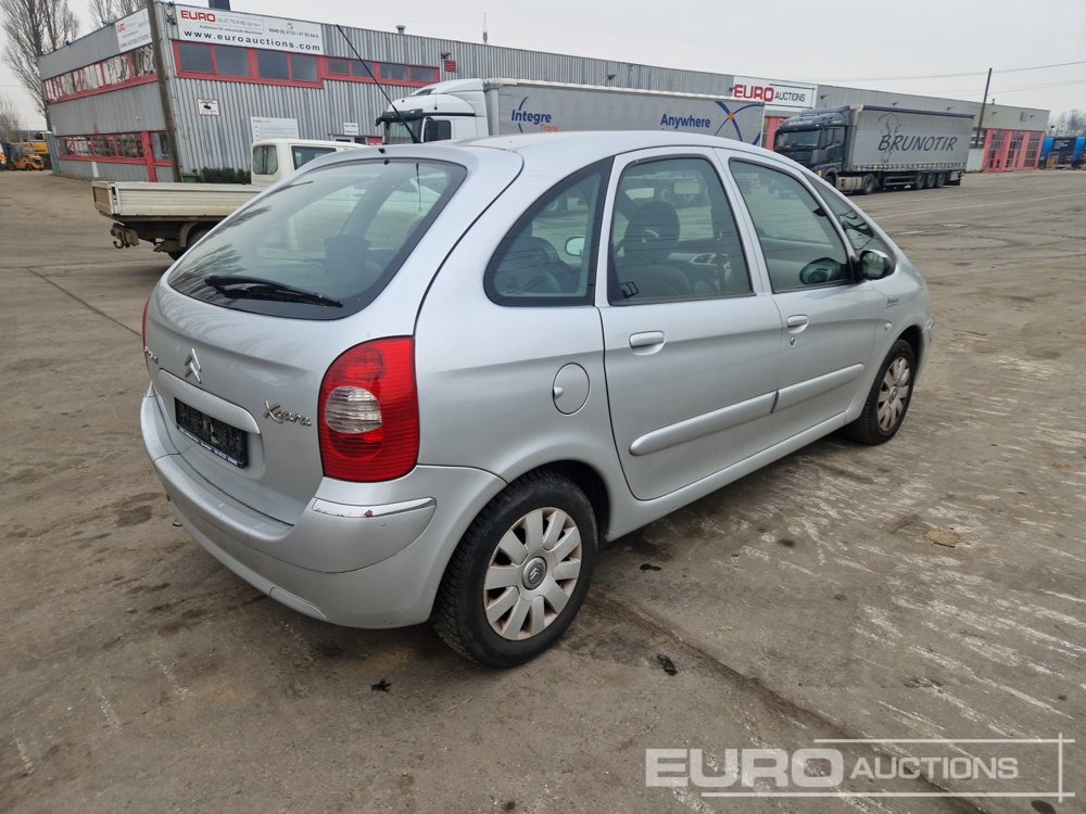 2004 Citroen Xsara Picasso - سيارة: صور 5 2004 Citroen Xsara Picasso - سيارة: صور 5