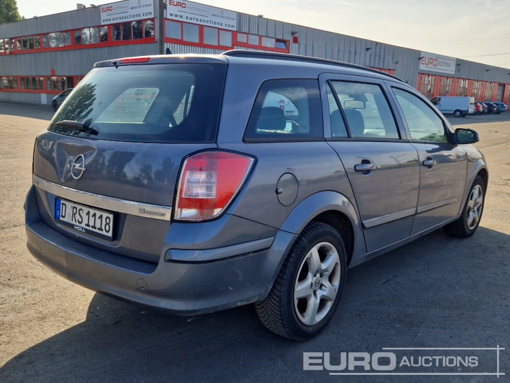 2007 Opel Astra - سيارة: صور 5 2007 Opel Astra - سيارة: صور 5