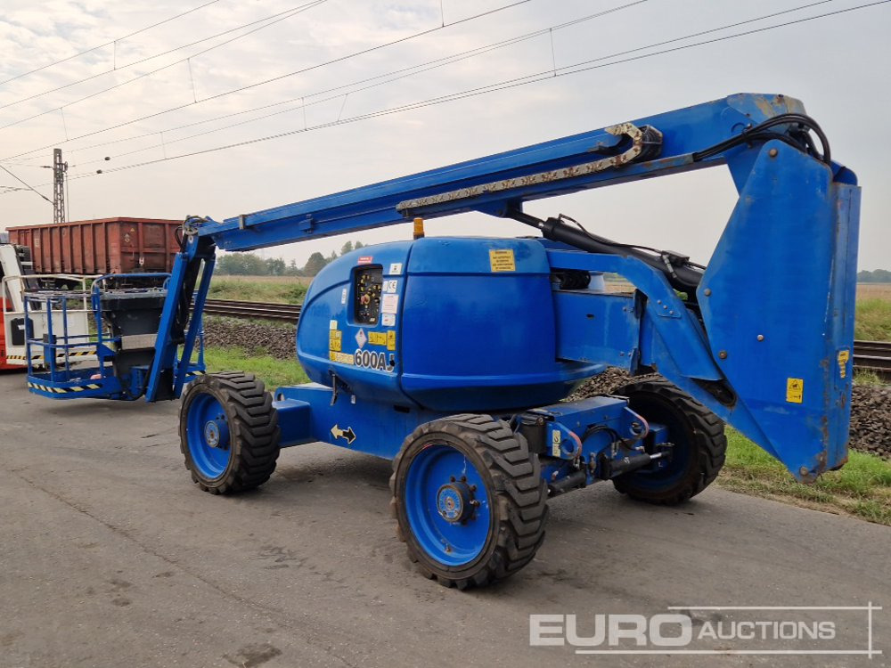 2008 JLG 600AJ - منصات هيدروليكية متنقلة: صور 3 2008 JLG 600AJ - منصات هيدروليكية متنقلة: صور 3