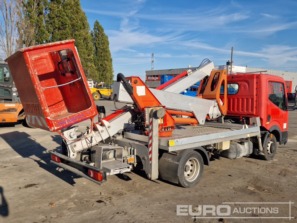 2008 Nissan CABSTAR 35.11 - مصاعد الازدهار محمولة على شاحنة: صور 5 2008 Nissan CABSTAR 35.11 - مصاعد الازدهار محمولة على شاحنة: صور 5