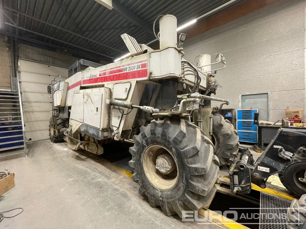 2009 Wirtgen WR2500S - آلة أسفلت: صور 1 2009 Wirtgen WR2500S - آلة أسفلت: صور 1