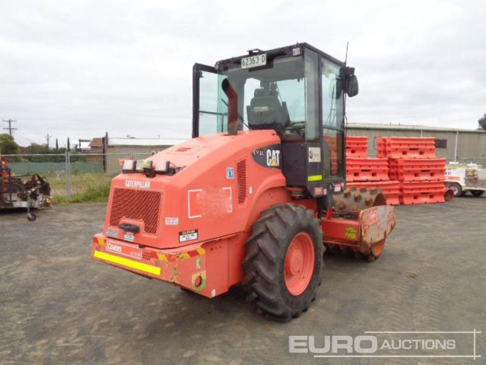 2011 CAT CP44 - مدحلة: صور 2 2011 CAT CP44 - مدحلة: صور 2