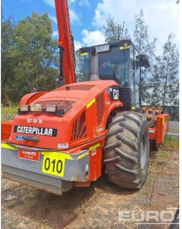 2011 CAT CP76XT - مدحلة: صور 4 2011 CAT CP76XT - مدحلة: صور 4