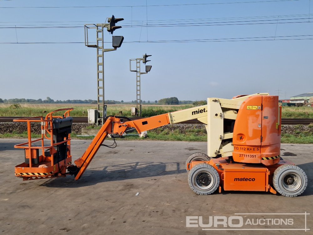 2012 JLG E300AJP - منصات هيدروليكية متنقلة: صور 2 2012 JLG E300AJP - منصات هيدروليكية متنقلة: صور 2