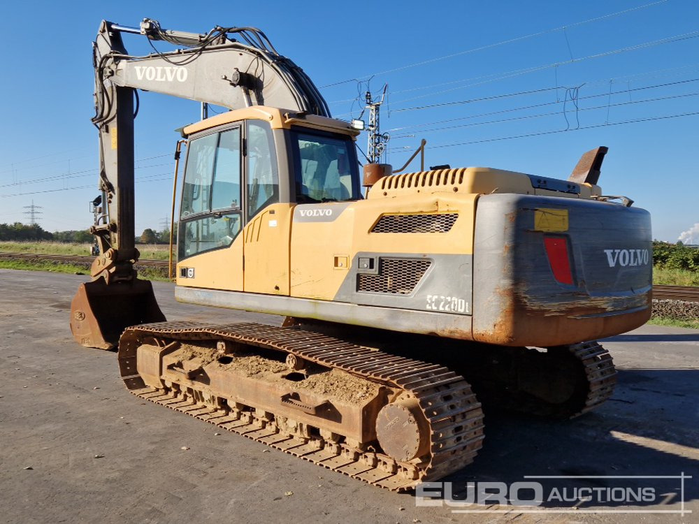 2012 Volvo EC220DL - حفارات زحافة: صور 3 2012 Volvo EC220DL - حفارات زحافة: صور 3