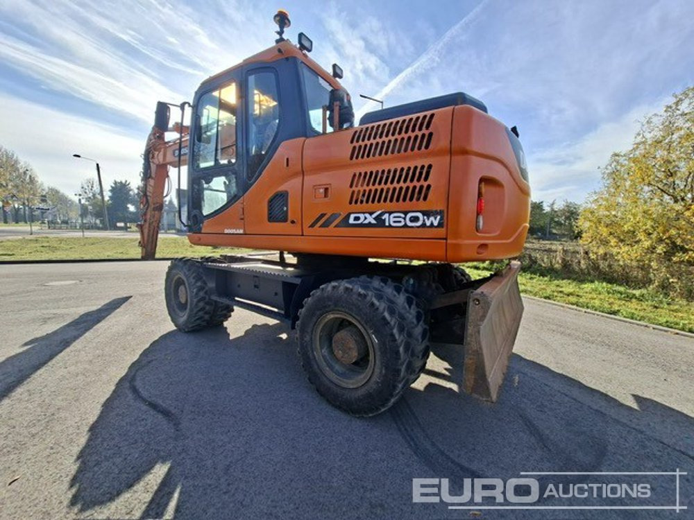 2013 Doosan DX160W - حفارة على عجلات: صور 2 2013 Doosan DX160W - حفارة على عجلات: صور 2