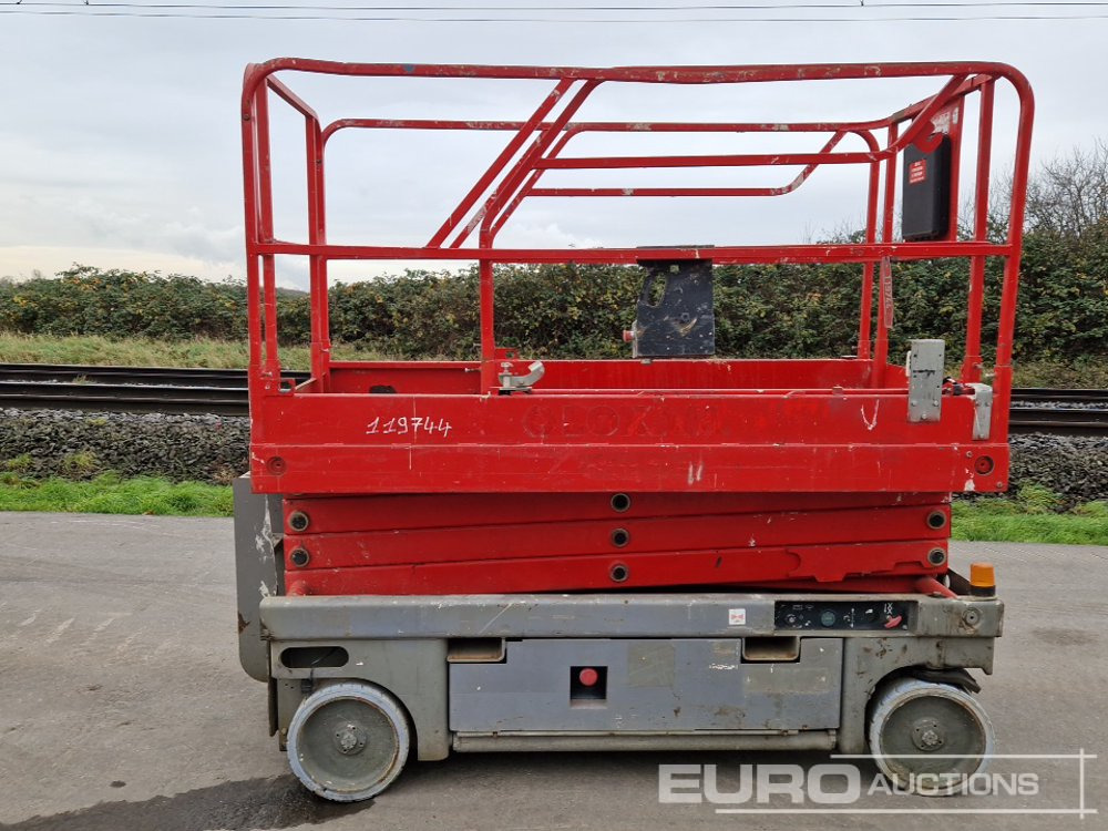 2013 Haulotte Compact 10 - منصات هيدروليكية متنقلة: صور 2 2013 Haulotte Compact 10 - منصات هيدروليكية متنقلة: صور 2