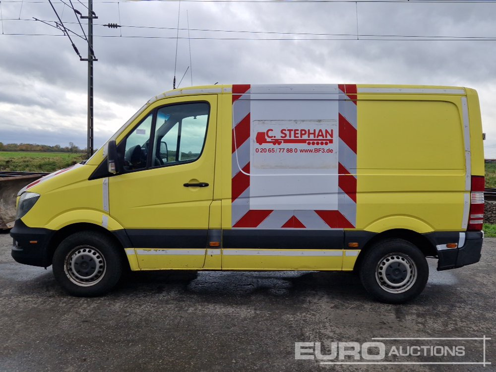 2013 Mercedes Benz Sprinter - الشاحنات الصغيرة: صور 2 2013 Mercedes Benz Sprinter - الشاحنات الصغيرة: صور 2