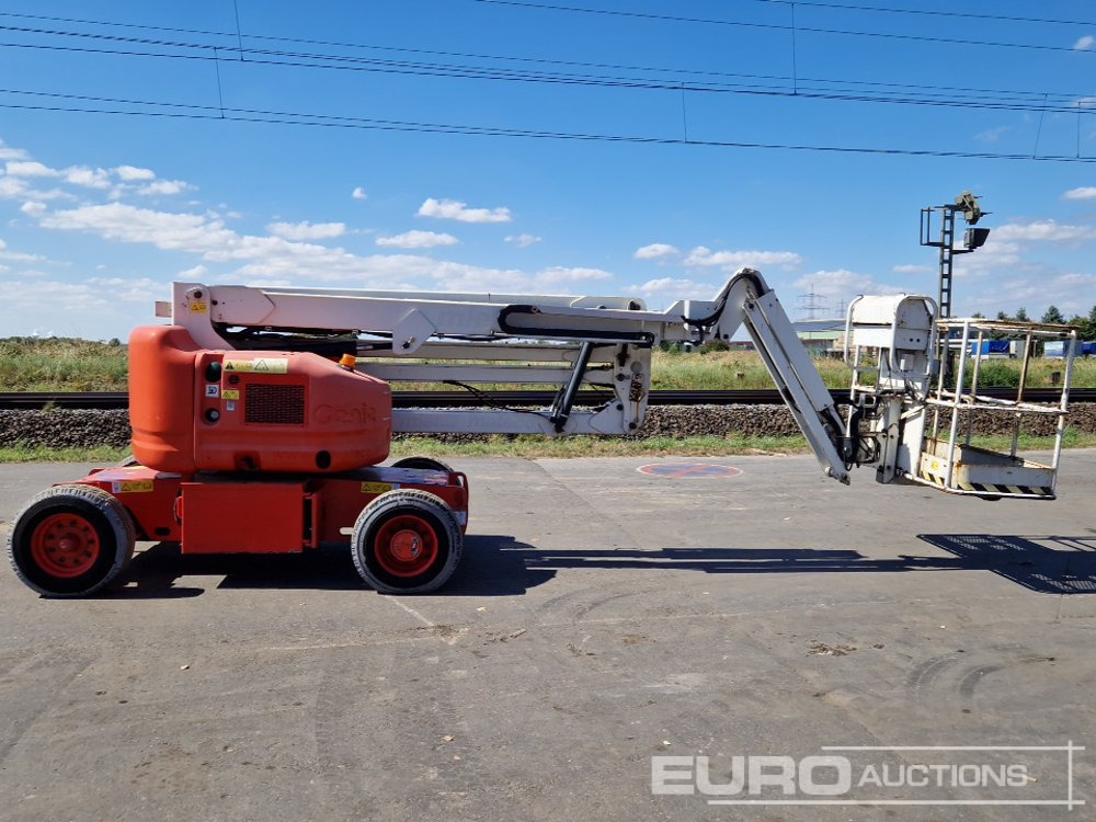2014 Genie Z45-25J - منصات هيدروليكية متنقلة: صور 5 2014 Genie Z45-25J - منصات هيدروليكية متنقلة: صور 5