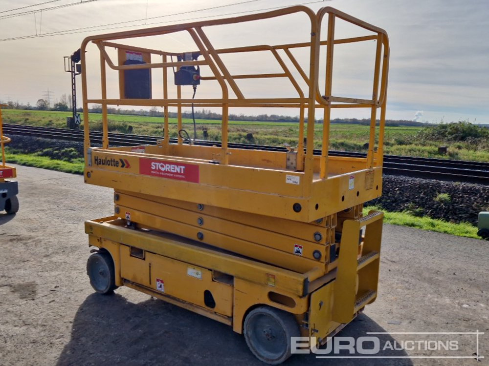 2014 Haulotte Compact 10 - رافعات مقصية: صور 3 2014 Haulotte Compact 10 - رافعات مقصية: صور 3