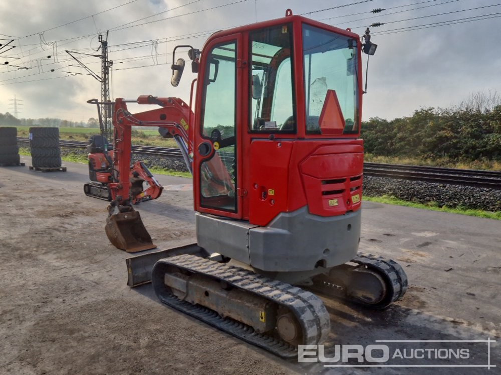 2014 Volvo ECR25D - حفارة مصغرة: صور 3 2014 Volvo ECR25D - حفارة مصغرة: صور 3