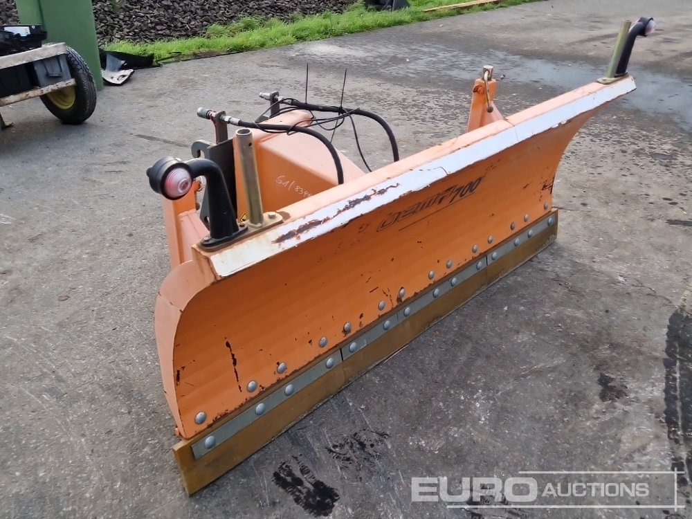 2015 Bema TYPE1800 72" Snowblade - معدات البناء: صور 4 2015 Bema TYPE1800 72" Snowblade - معدات البناء: صور 4