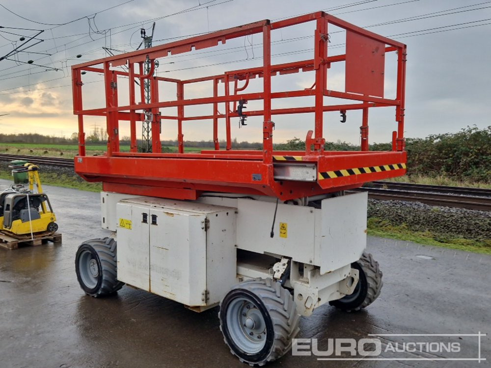 2015 Genie GS-2669DC - منصات هيدروليكية متنقلة: صور 3 2015 Genie GS-2669DC - منصات هيدروليكية متنقلة: صور 3