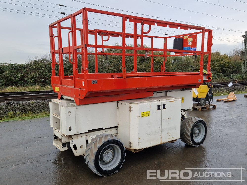 2015 Genie GS-2669DC - منصات هيدروليكية متنقلة: صور 1 2015 Genie GS-2669DC - منصات هيدروليكية متنقلة: صور 1