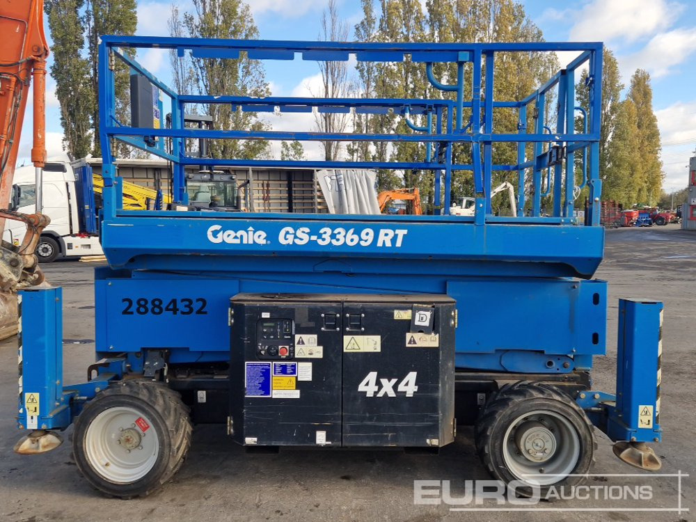 2015 Genie GS3369RT - منصات هيدروليكية متنقلة: صور 5 2015 Genie GS3369RT - منصات هيدروليكية متنقلة: صور 5