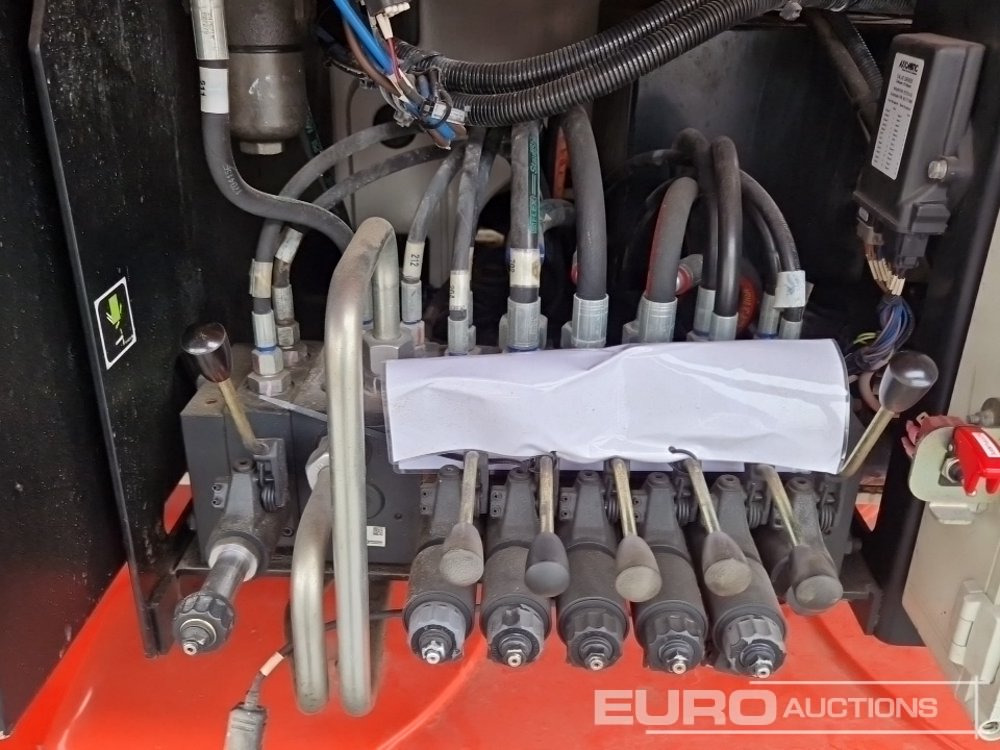 منصات هيدروليكية متنقلة 2015 Niftylift HR28 Hybrid: صور 29