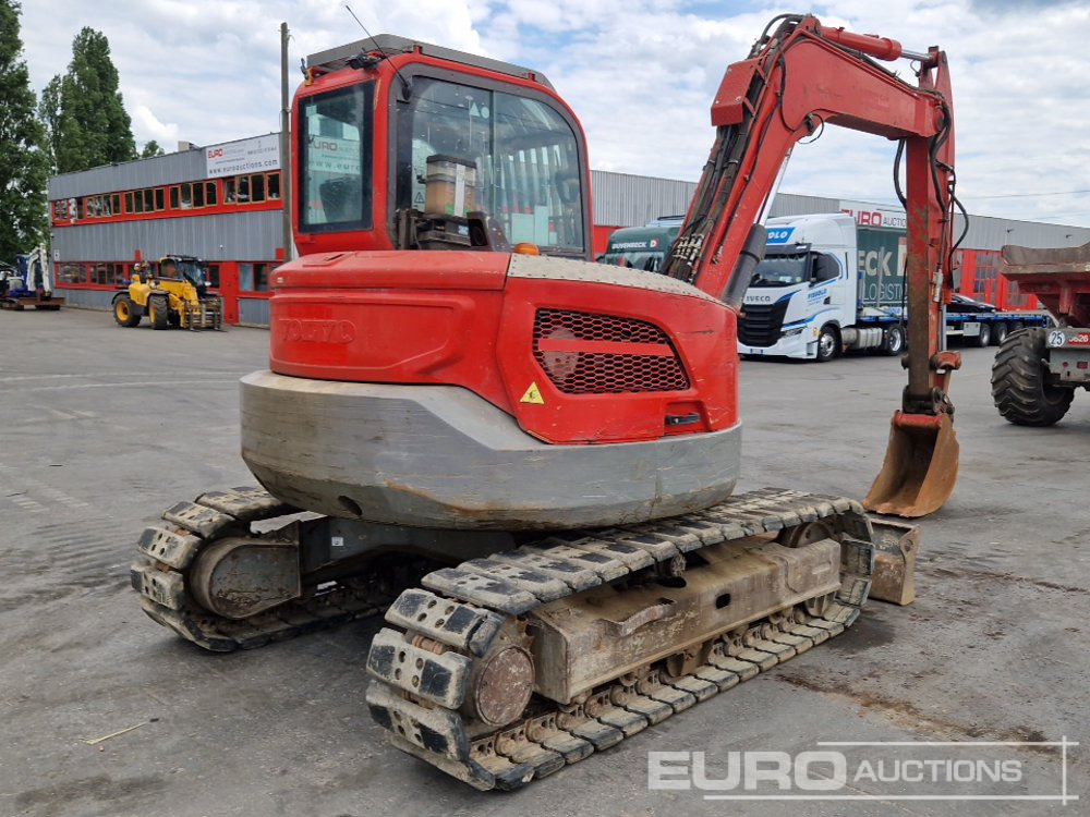 2015 Volvo ECR88D - حفارة مصغرة: صور 5 2015 Volvo ECR88D - حفارة مصغرة: صور 5
