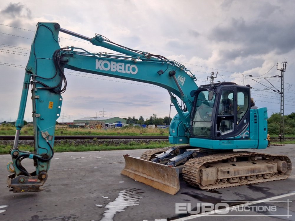 2016 Kobelco SK230SRLC-5 - حفارات زحافة: صور 1 2016 Kobelco SK230SRLC-5 - حفارات زحافة: صور 1
