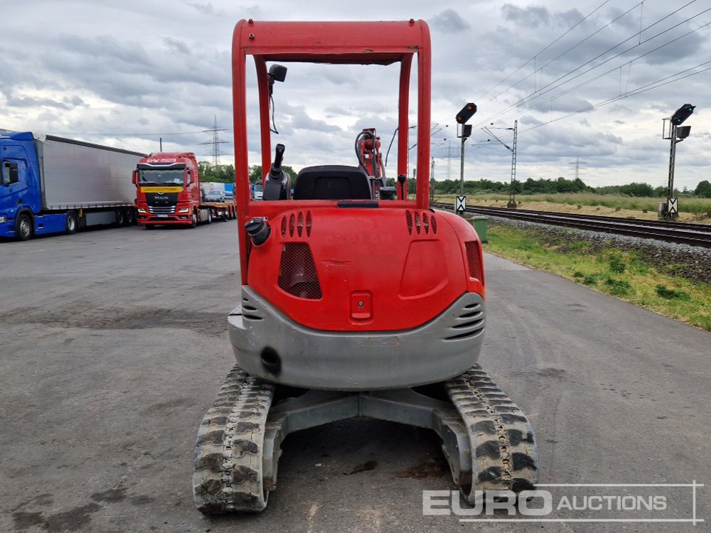 2017 JCB 8025 CTS - حفارة مصغرة: صور 4 2017 JCB 8025 CTS - حفارة مصغرة: صور 4
