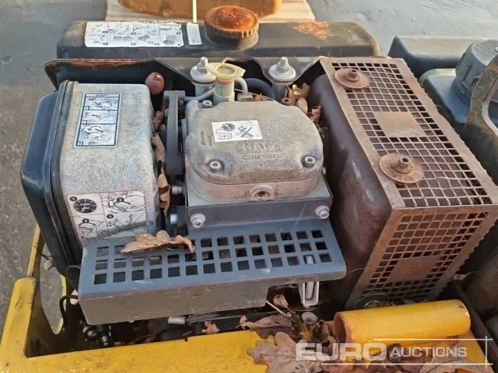 آلة أسفلت 2018 Bomag BW65H: صور 8