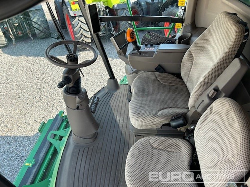 2019 John Deere T660I - حصادة شاملة: صور 5 2019 John Deere T660I - حصادة شاملة: صور 5