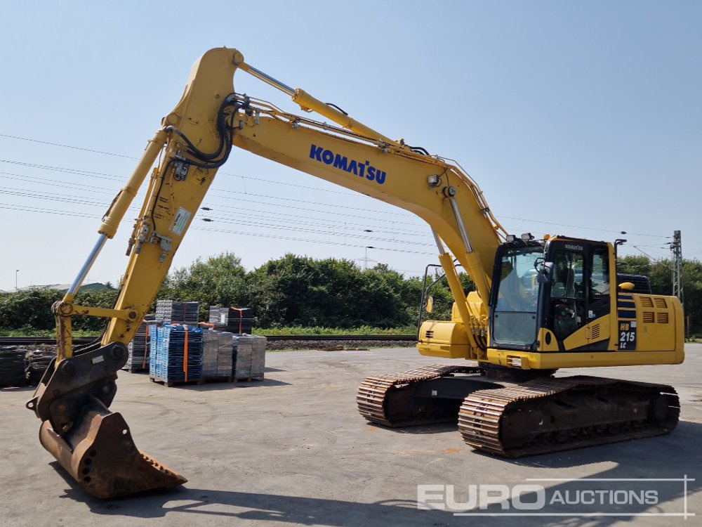 2019 Komatsu HB215LC-3 - حفارات زحافة: صور 1 2019 Komatsu HB215LC-3 - حفارات زحافة: صور 1