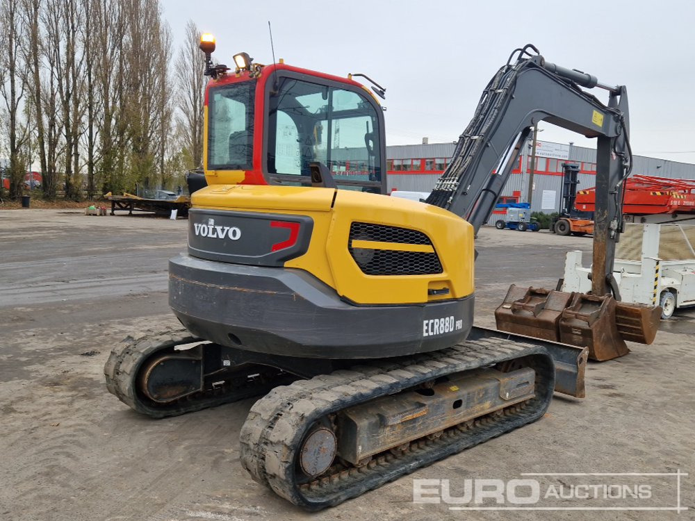 2021 Volvo ECR88D - حفارة مصغرة: صور 5 2021 Volvo ECR88D - حفارة مصغرة: صور 5