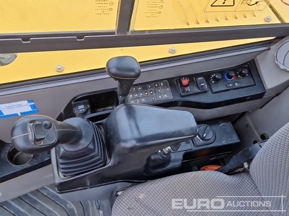 حفارة مصغرة 2021 Volvo ECR88D: صور 34 حفارة مصغرة 2021 Volvo ECR88D: صور 34