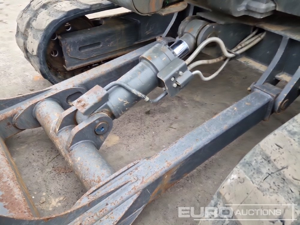 حفارة مصغرة 2021 Volvo ECR88D: صور 30 حفارة مصغرة 2021 Volvo ECR88D: صور 30