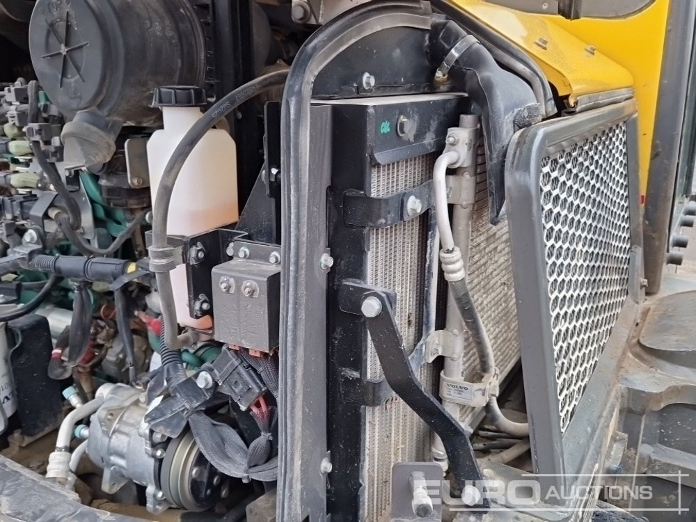 حفارة مصغرة 2021 Volvo ECR88D: صور 18 حفارة مصغرة 2021 Volvo ECR88D: صور 18