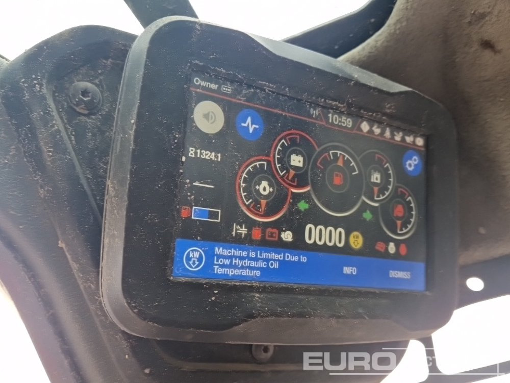 اللودر المجنزر صغير 2022 Bobcat T62: صور 31 اللودر المجنزر صغير 2022 Bobcat T62: صور 31