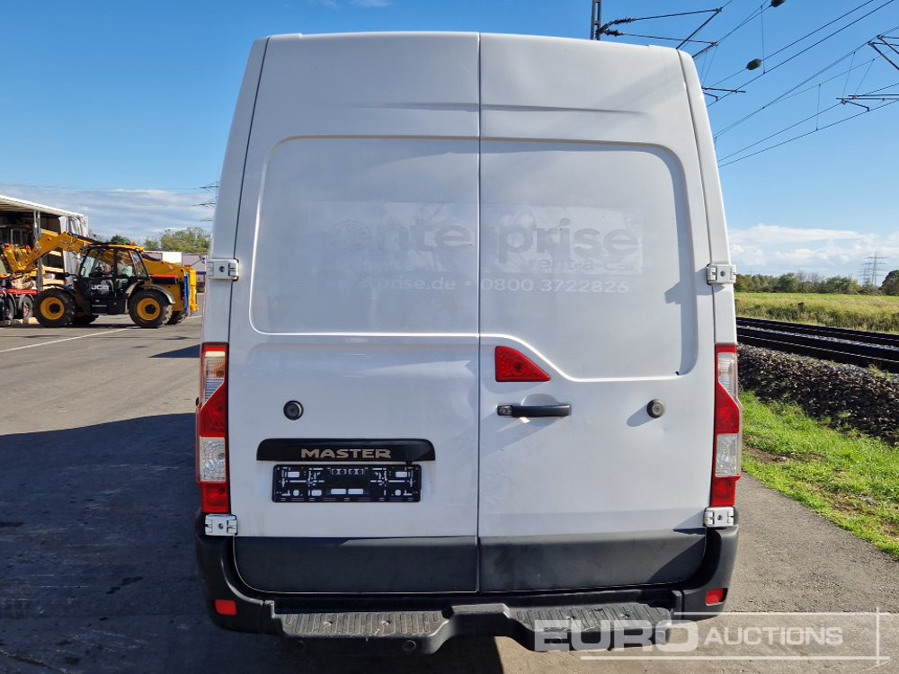 2022 Renault Master 2.3 DCI - فان: صور 4 2022 Renault Master 2.3 DCI - فان: صور 4