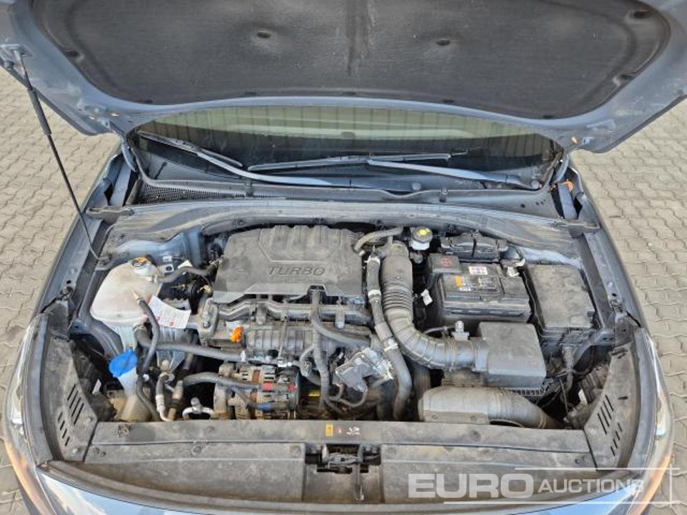 2023 Hyundai I30 - سيارة: صور 4 2023 Hyundai I30 - سيارة: صور 4