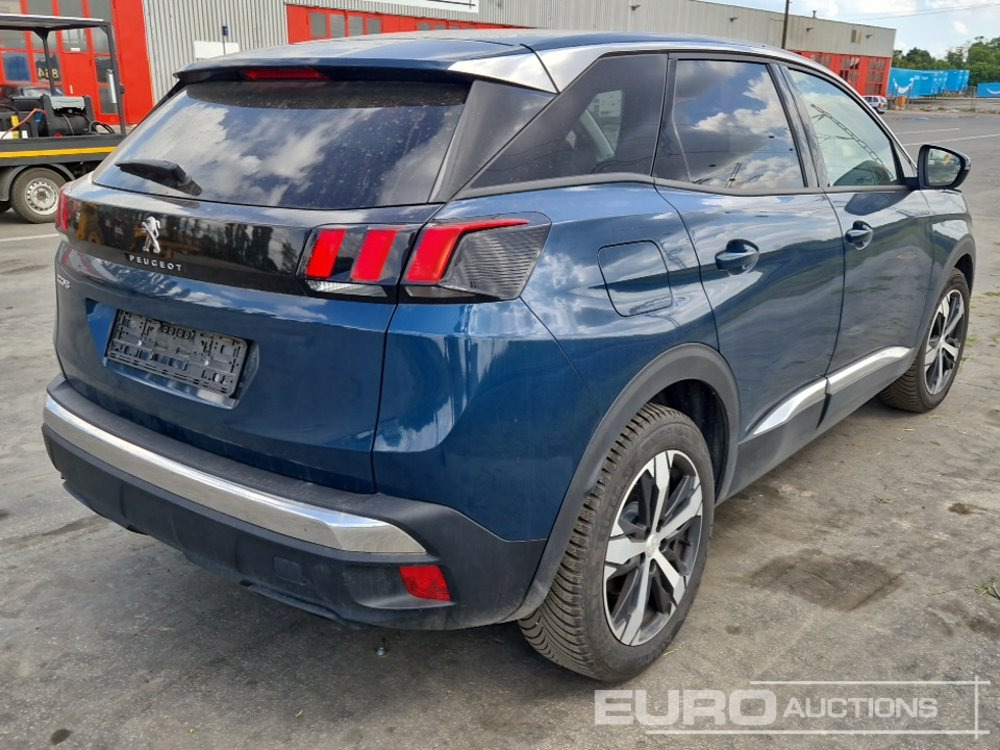 2023 Peugeot 3008 - سيارة دفع رباعي: صور 5 2023 Peugeot 3008 - سيارة دفع رباعي: صور 5