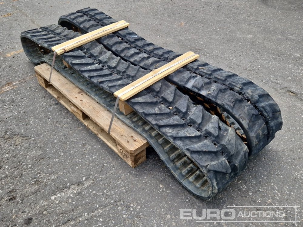 300x52.5 Rubber Tracks (2 of) - مسارات للحفارات - آلات البناء: صور 4 300x52.5 Rubber Tracks (2 of) - مسارات للحفارات - آلات البناء: صور 4