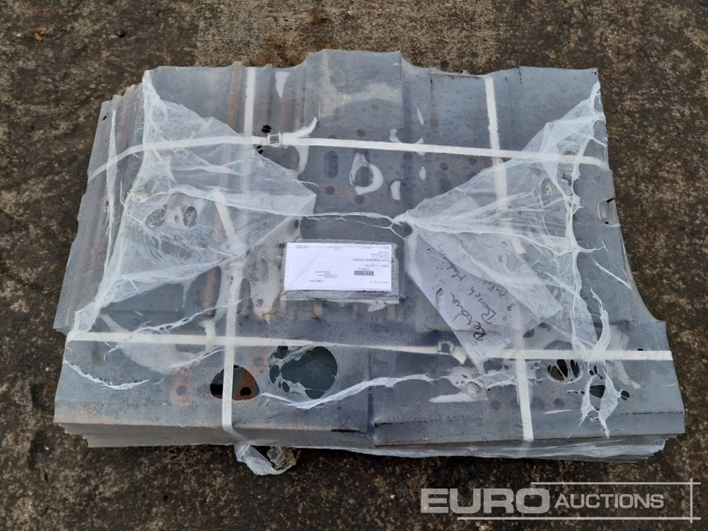 600mm Steel Tracks - قطع الغيار - حفارة: صور 5 600mm Steel Tracks - قطع الغيار - حفارة: صور 5