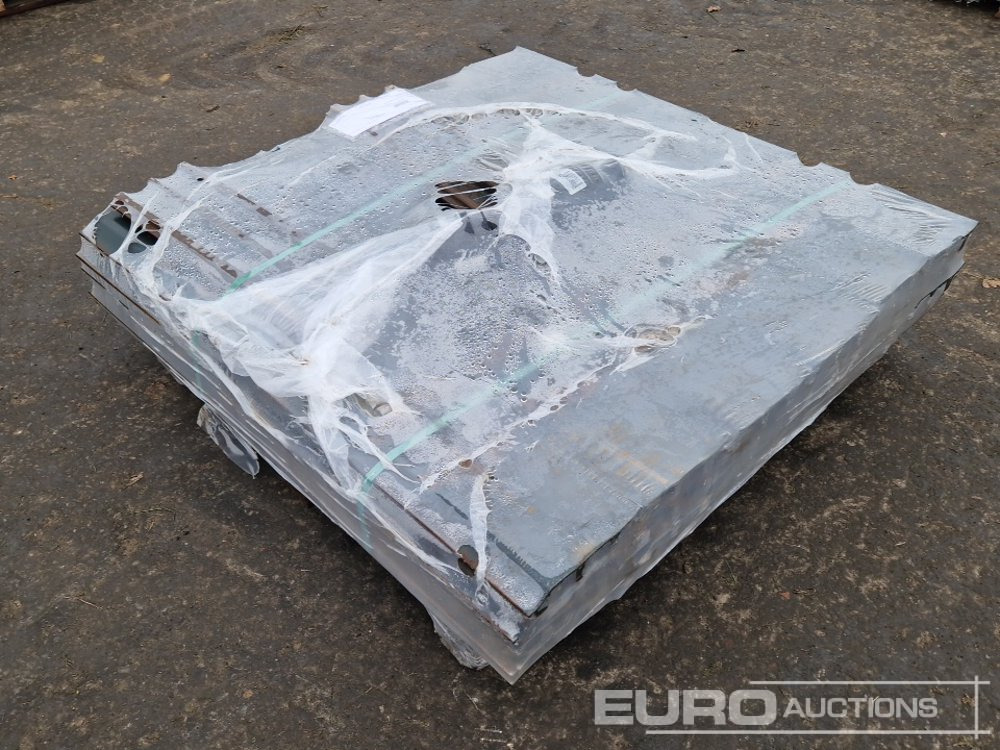 600mm Steel Tracks - قطع الغيار - حفارة: صور 3 600mm Steel Tracks - قطع الغيار - حفارة: صور 3